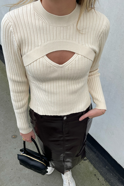 VivianRS Knit Blouse - Creme - Résumé