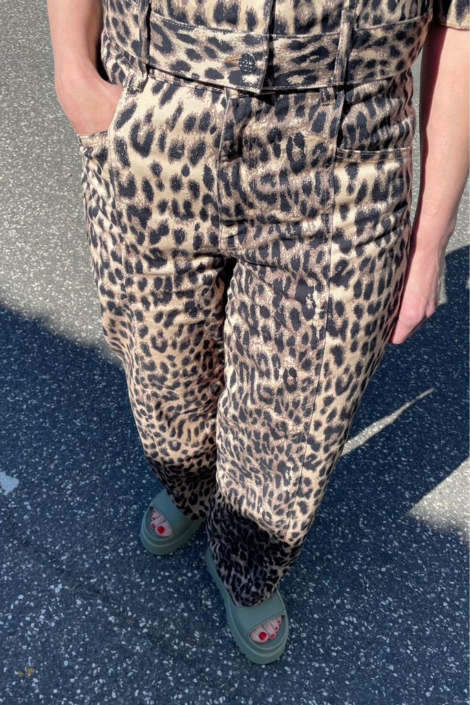 Nara Jeans - Brown Baum Leopard - Baum und Pferdgarten