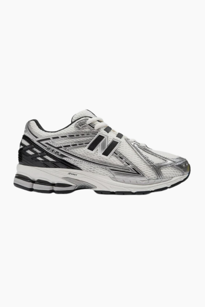 M1906RER - Silver Metallic/Black - New Balance